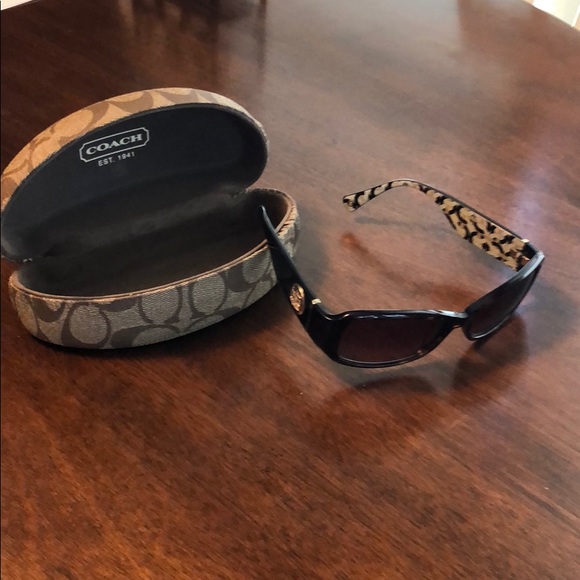 Coach sunglasses - Picture 1 of 2